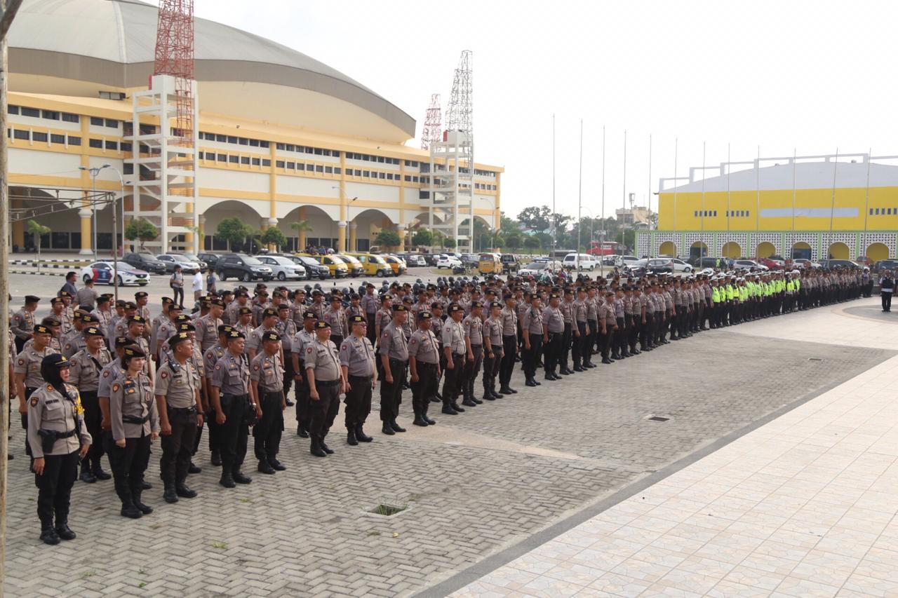 Kapolrestabes Medan Pimpin Apel Resimen dalam Pengamanan Pemilu 2019