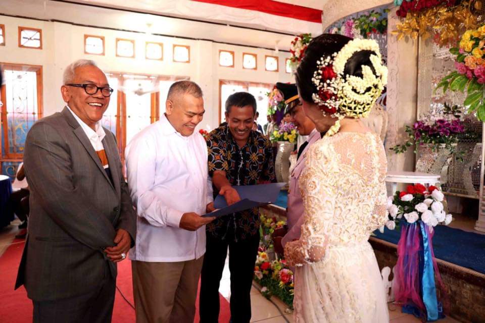 Pj Bupati Asren nasution Hadiri Pernikahan Purna Praja IPDN