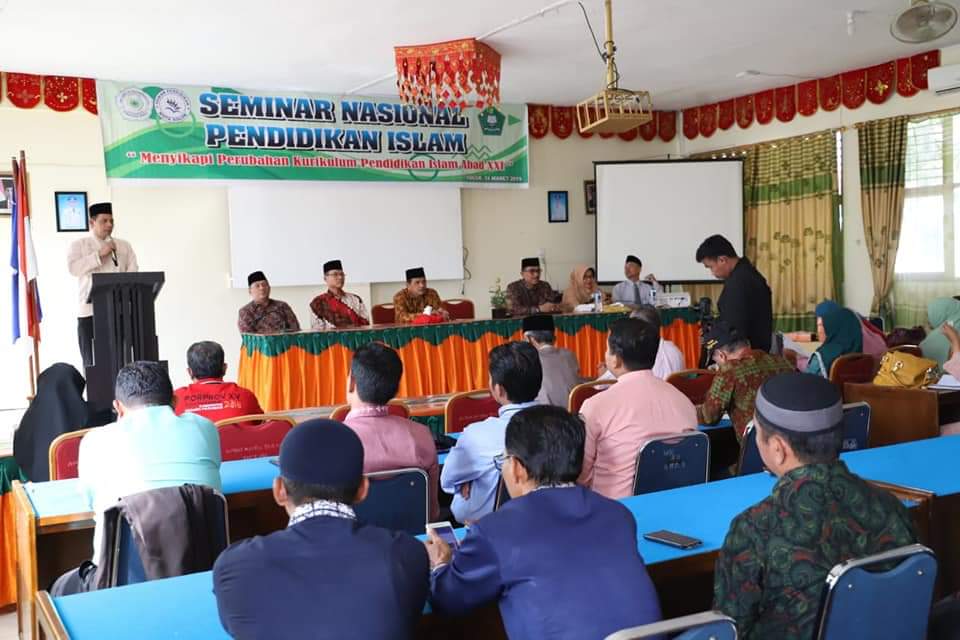 Wawako Buka Seminar Pendidikan Agama Islam