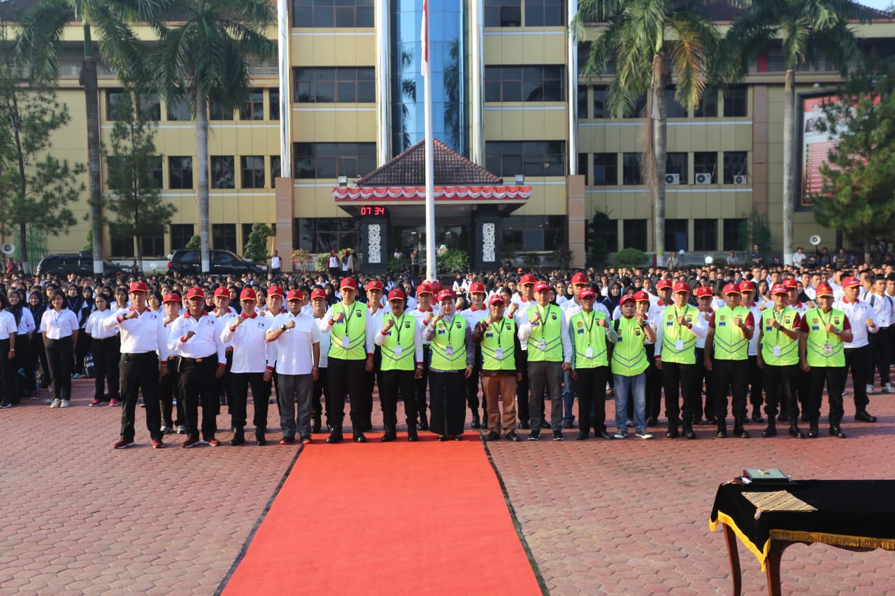 Kapolda, Panitia dan Orang Tua Calon Polisi Tandatangani Fakta Integritas