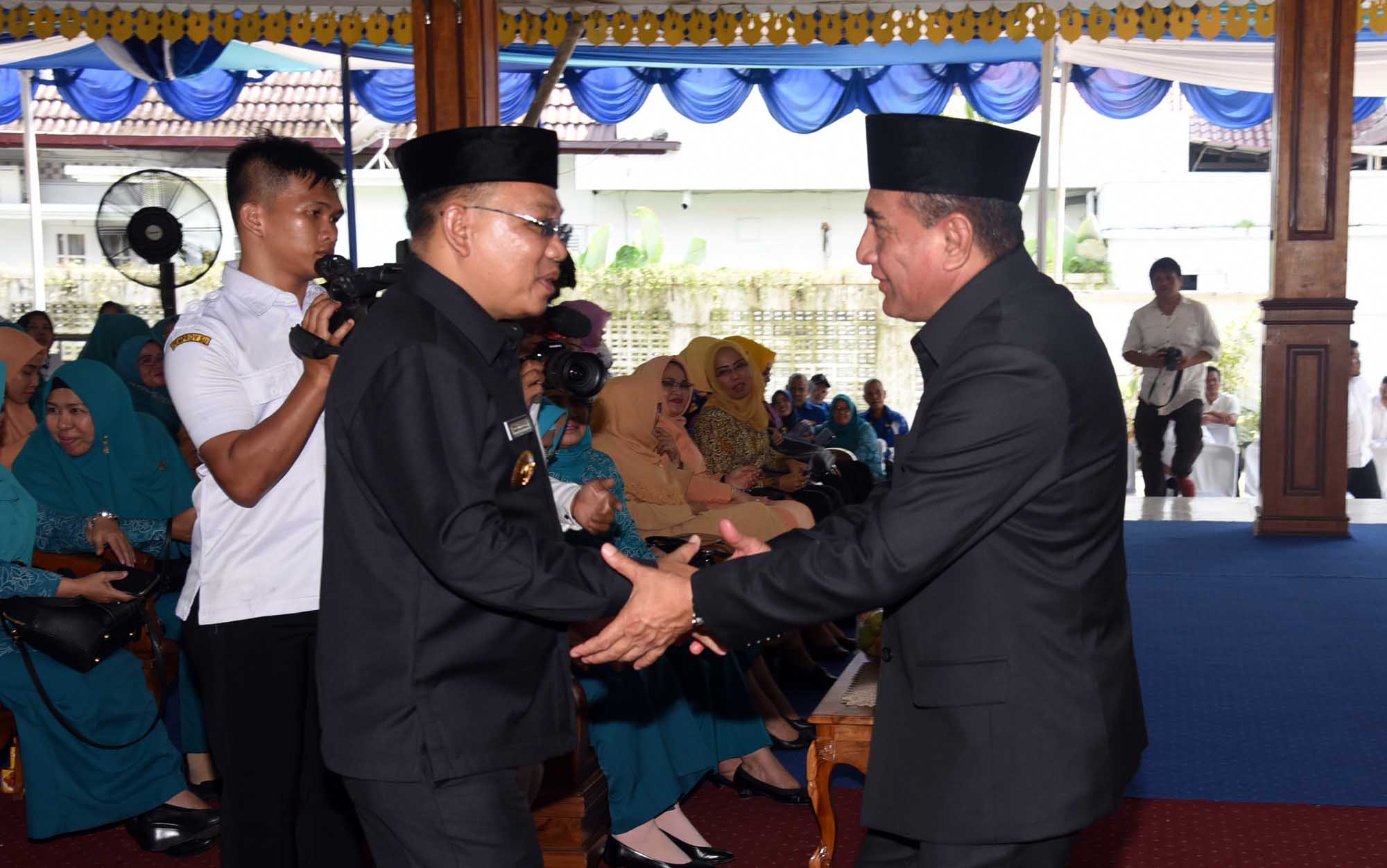 Samuel Lumbantoruan Senang Jadi Camat Terbaik