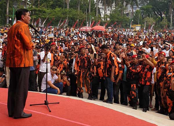 Luhut: Kader PP Luar biasa Dukung Jokowi