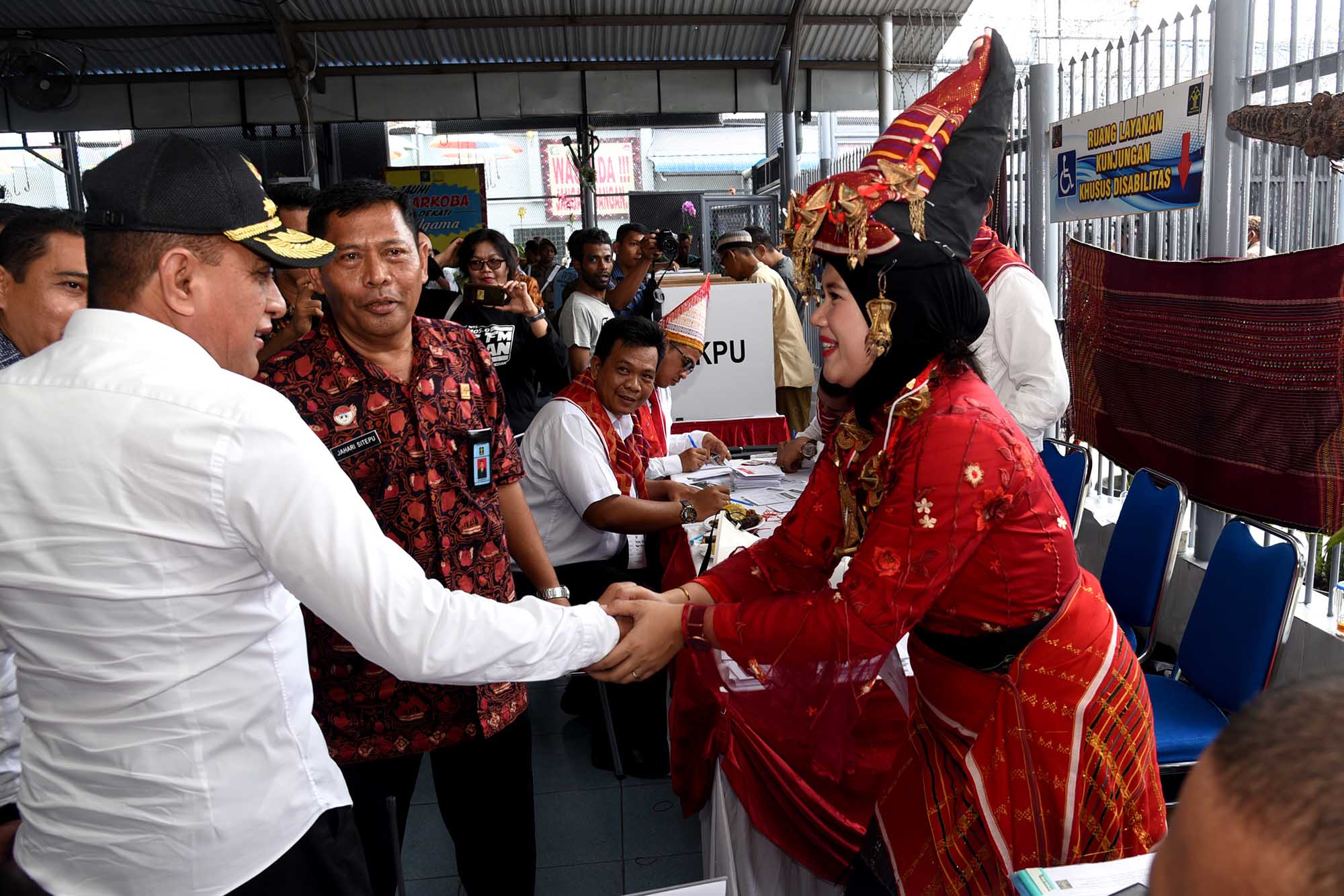 Tinjau TPS di Lapas Tanjung Gusta, Gubernur Apresiasi Antusias Warga Binaan