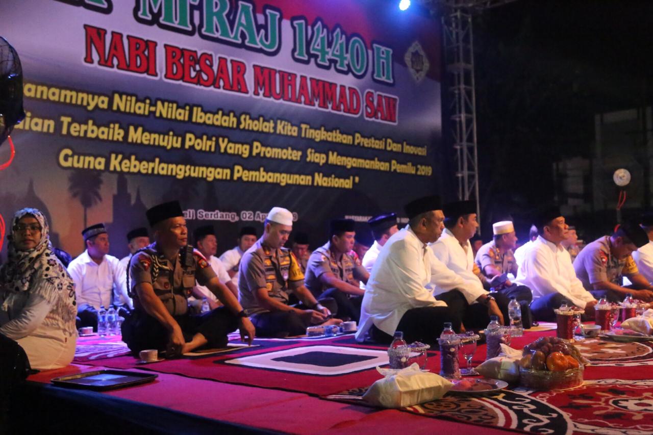 Kapolrestabes Medan Hadiri Isra Miraj 1440 H Nabi Muhammad SAW di Lapangan Reformasi