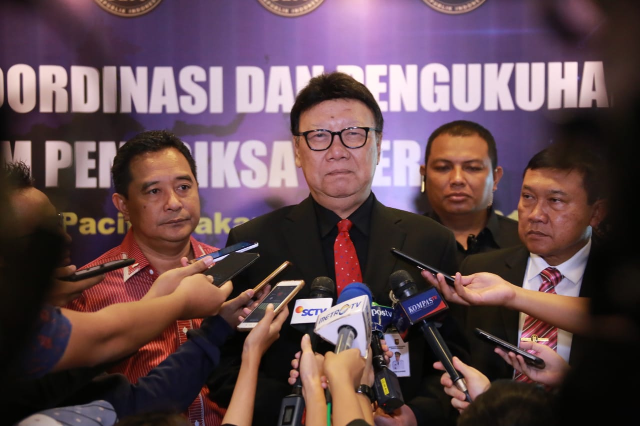 Mendagri Respon Hoax Setting-an Server KPU