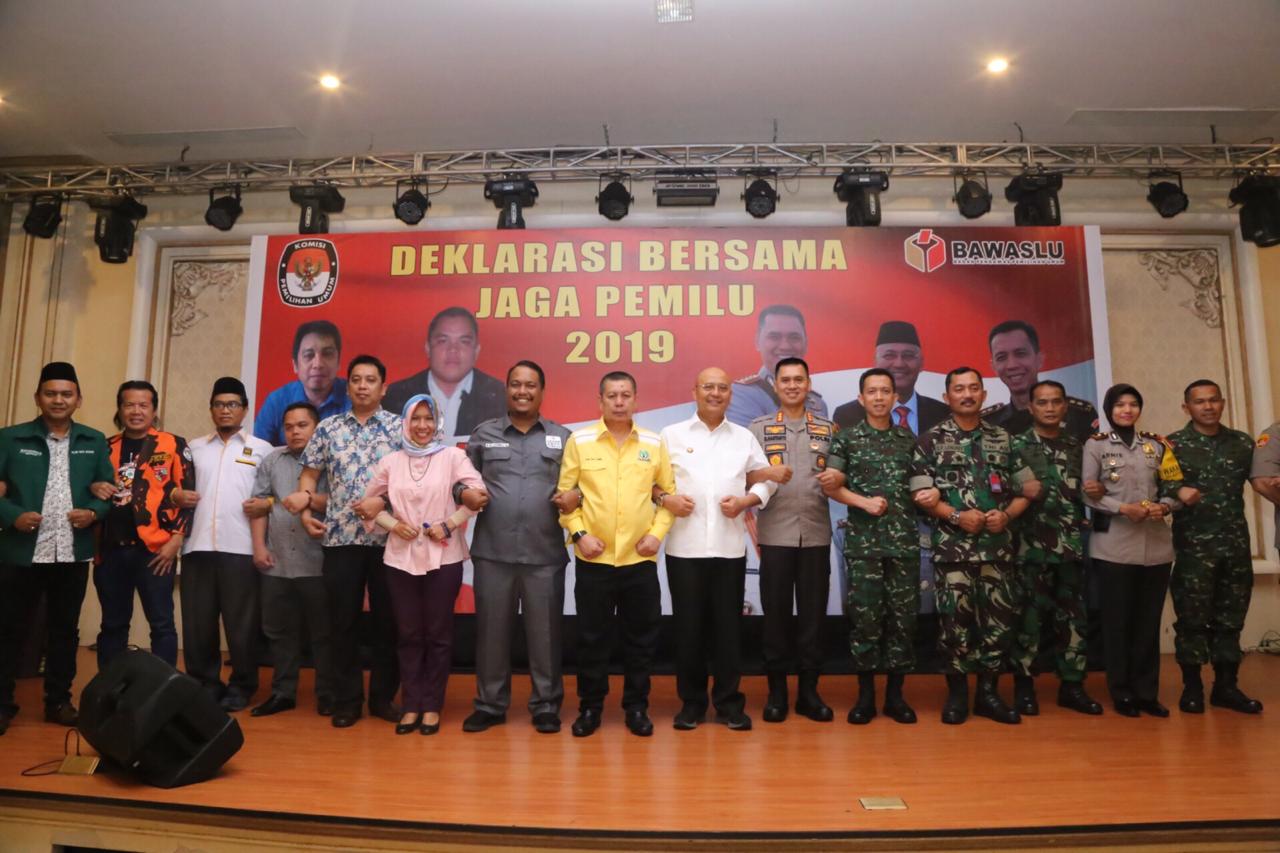 Kapolrestabes Medan Deklarasi Damai Bersama Jaga Pemilu 2019