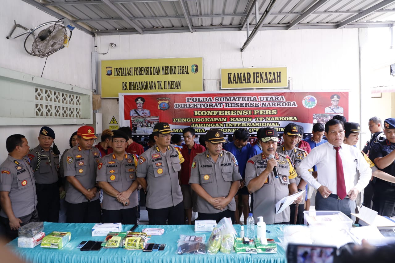 Polda Sumut Ringkus 16 Tersangka Narkoba Jaringan Internasional, 2 WNA Diantaranya Tewas Ditembak