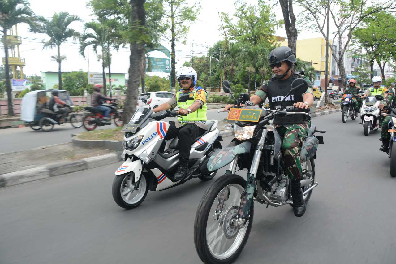 Pangdam I/BB dan Kapoldasu Awali Patroli Pam Pemilu 2019