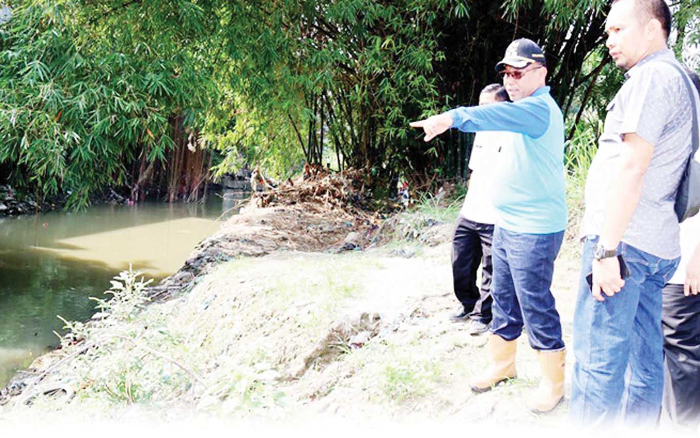 Wakil Wali Kota Akhyar Nasution Pimpin Pembersihan Sungai Babura