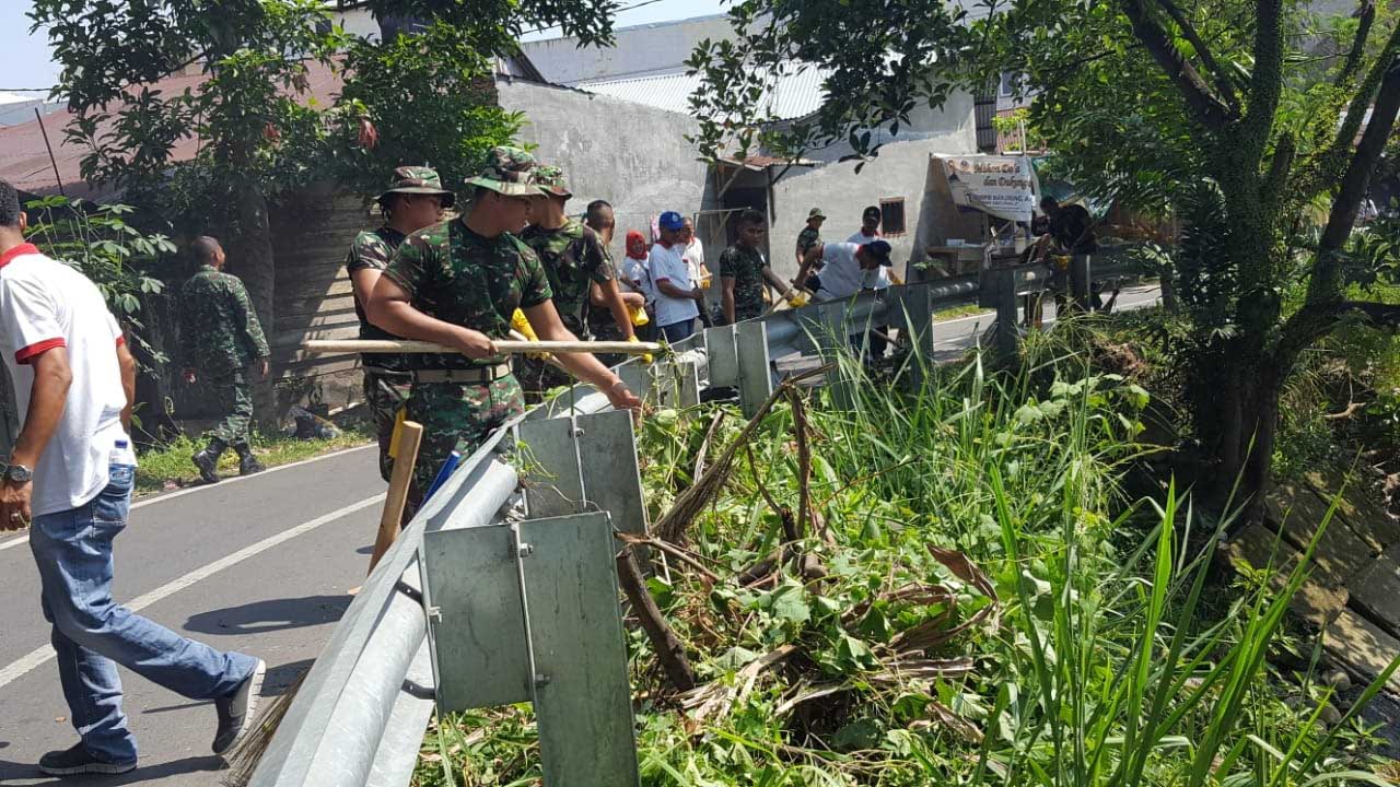 Prajurit Kodam I/BB dan BWS Sumatera II Serbu Sungai di Inti Kota Medan