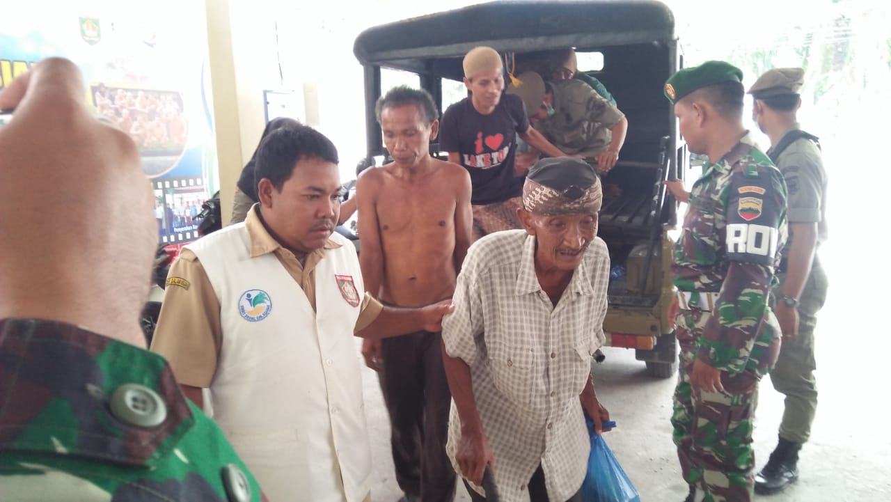 Sat Pol PP bersama Dinas Sosial Asahan Jaring 17 Gepeng Seputaran Kota Kisaran