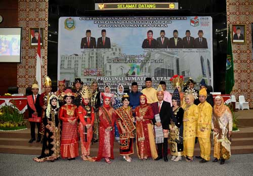 Meriahkan HUT ke-71 Provinsi Sumut,  Biro Humas Launching Lagu Dendang Delapan Etnik Sumut