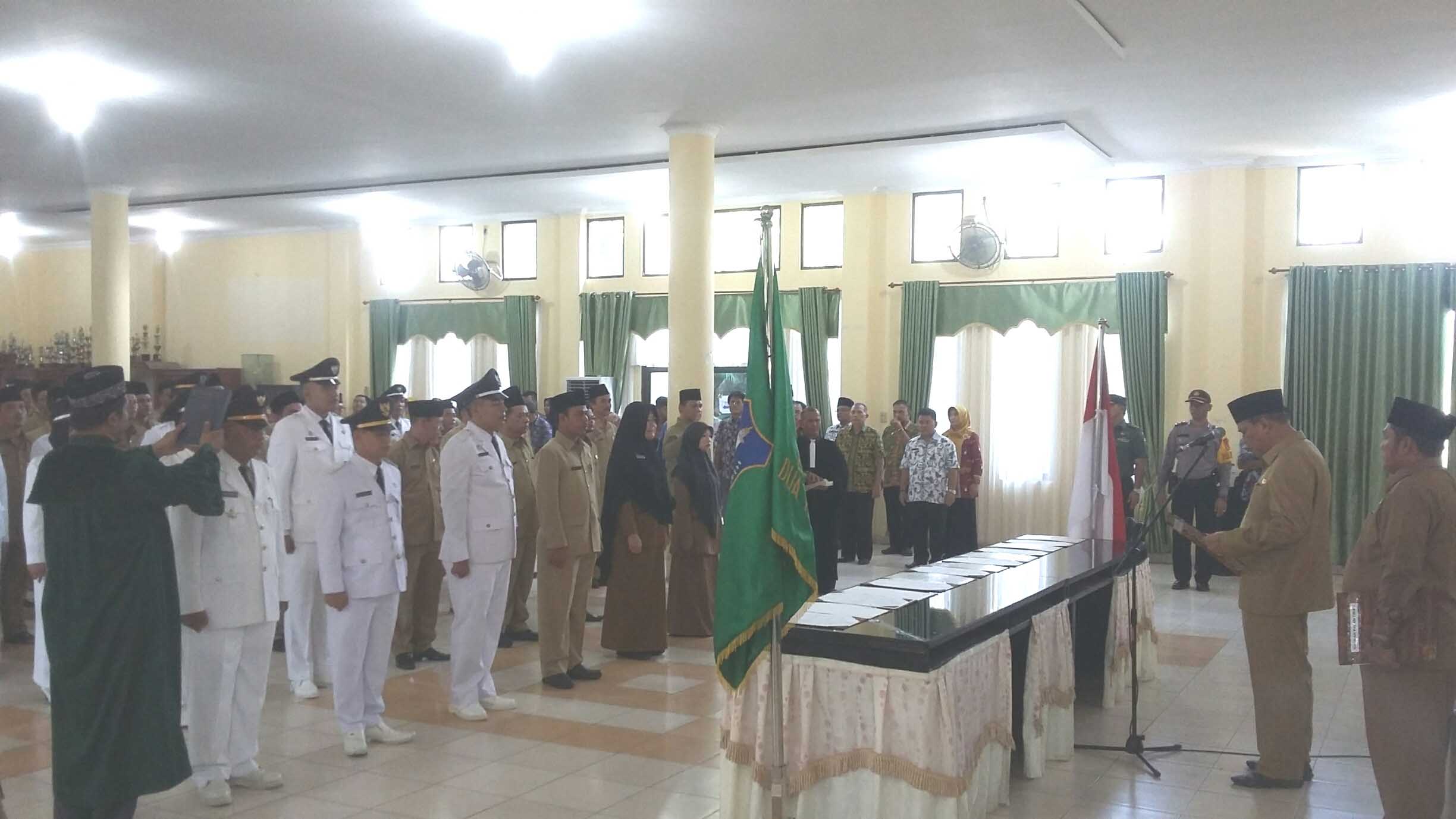 Wali Kota Lantik 161 Pejabat Administrator dan Pengawas, Pejabat Disdik Jangan Neko-neko