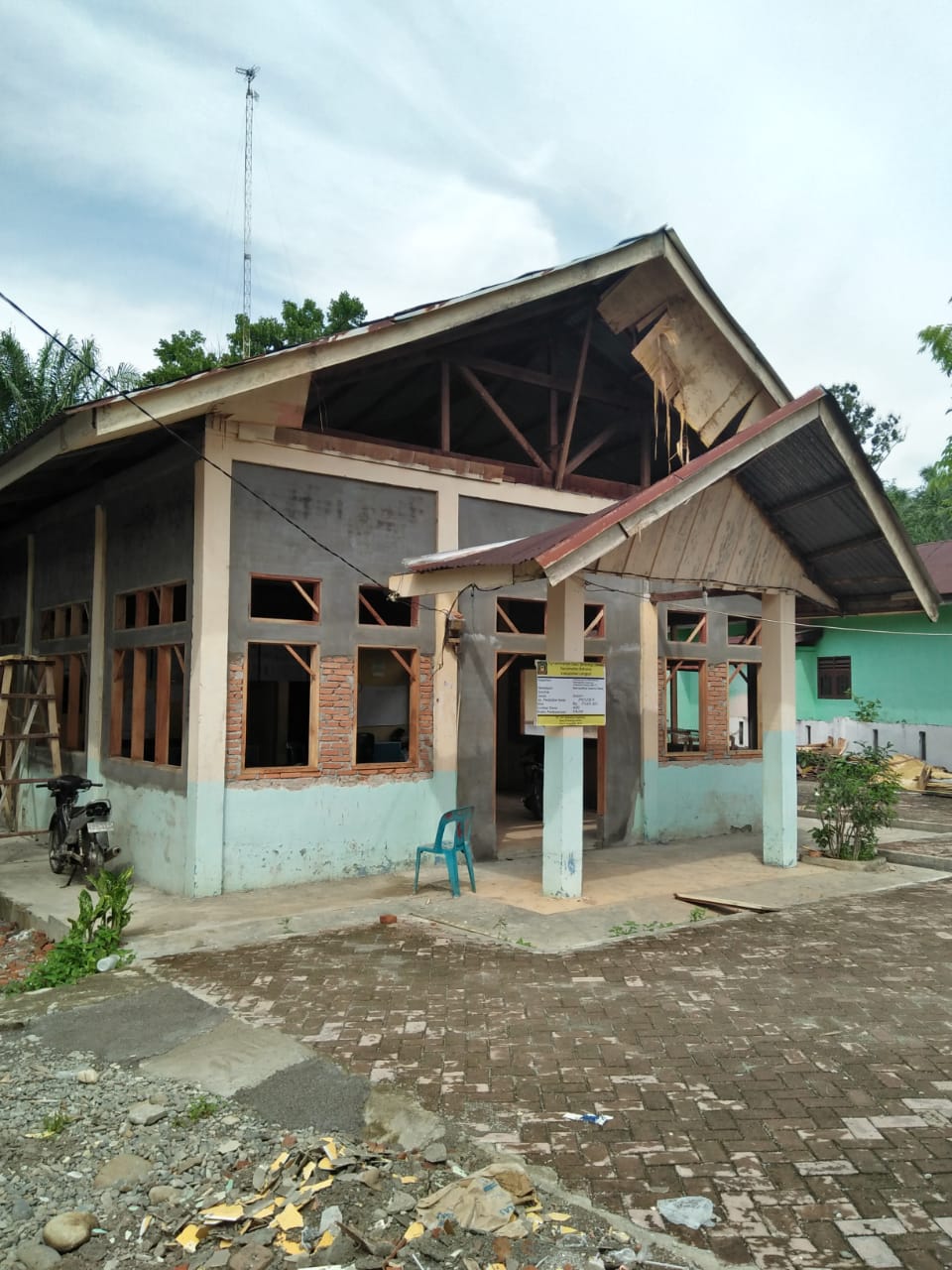 ADD Rehab Kantor Desa Timbang Lawan