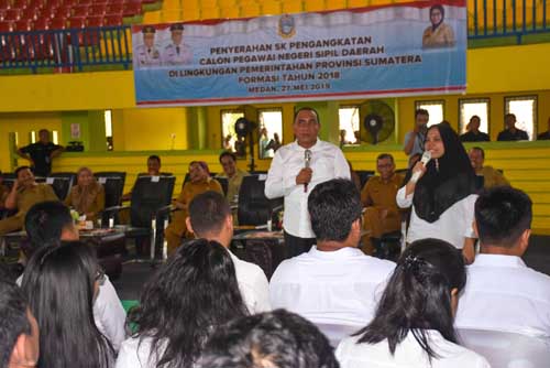 Gubernur Sumut Serahkan 1028 SK CPNS, Ini Jumlah yang Mundur