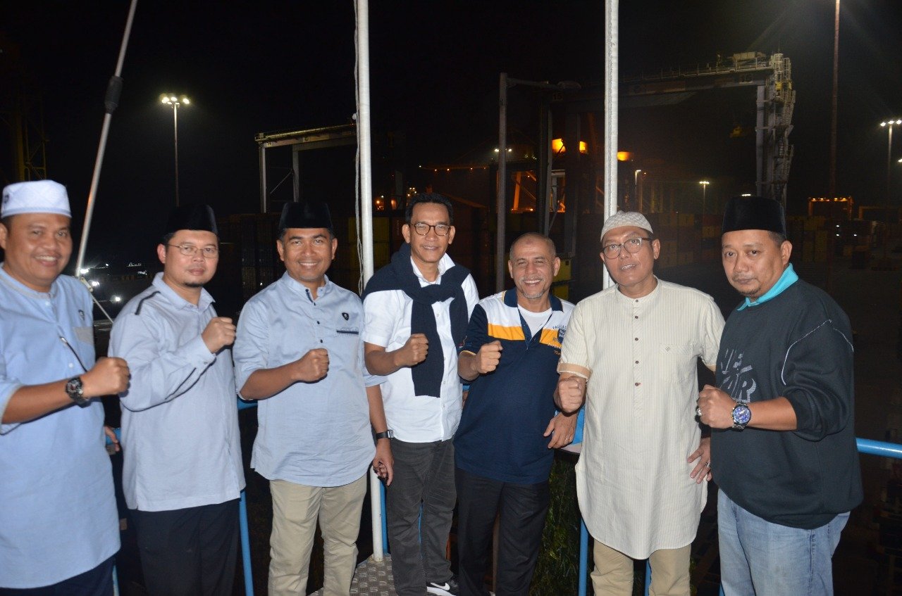Belawan International Container Terminal Gelar Sahur On The Port