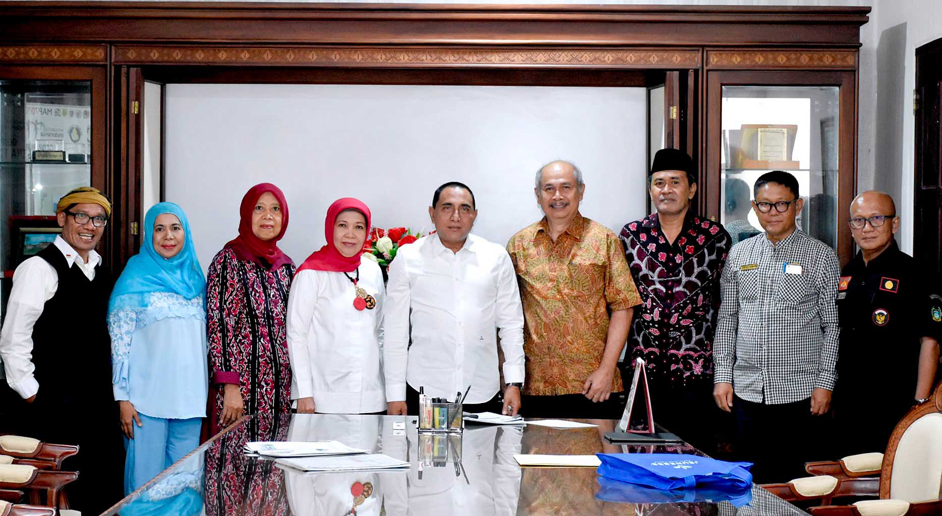 Gubernur Sambut Baik Upaya  â€˜Memerdekakanâ€™ Lapangan Merdeka