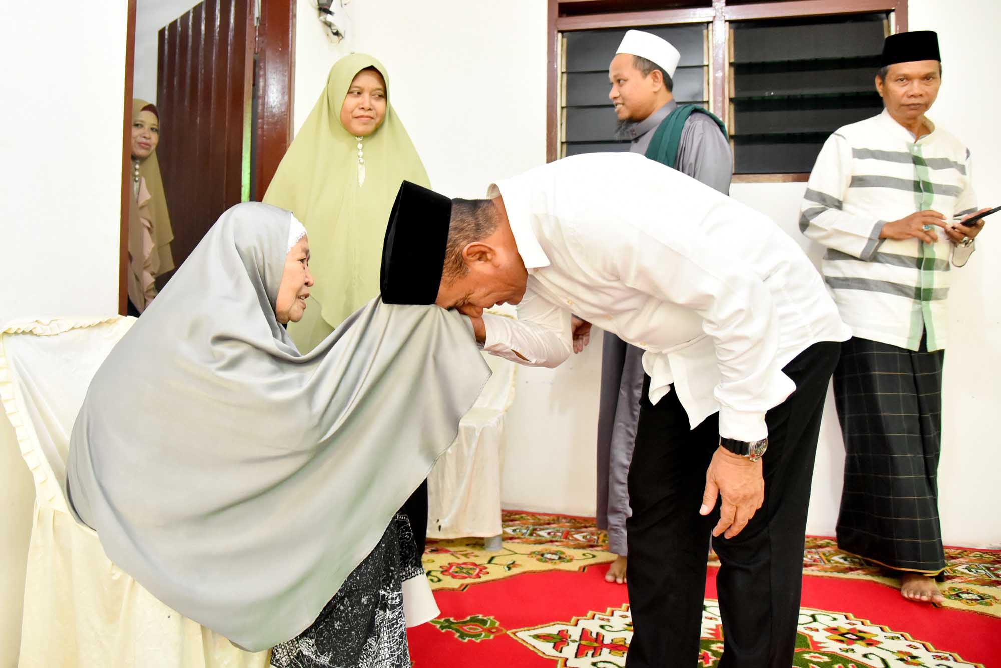 Hadiri Haul KH Mhd Isa Bin H Abdul Malik Albantani,  Edy Rahmayadi Kenang Masa Menjadi Murid