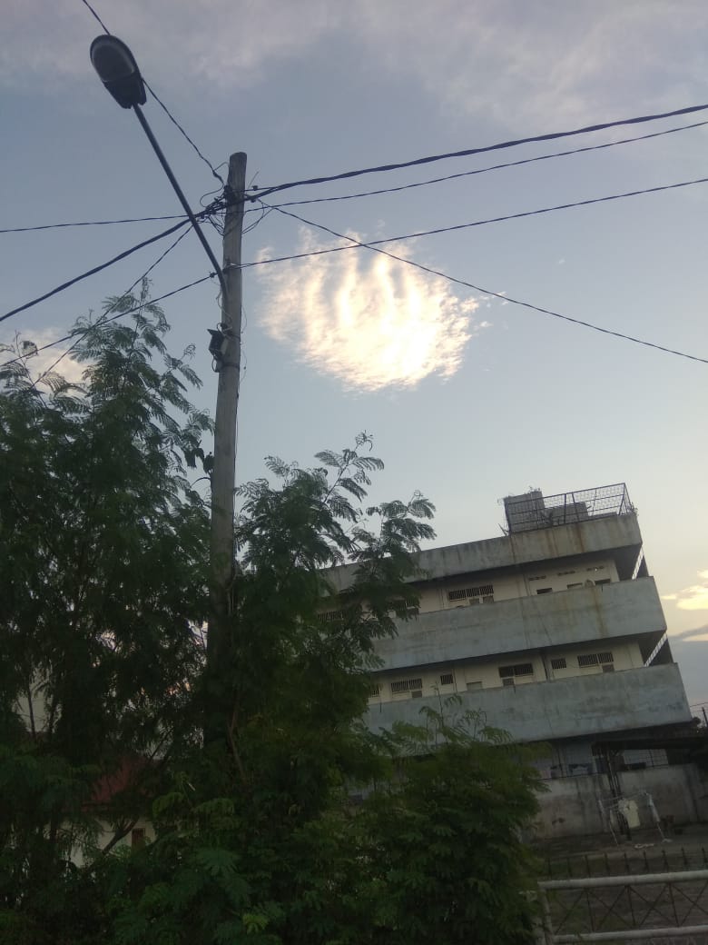 Warga Medan Saksikan Awan Berbentuk Lafaz Allah Terlihat di Langit