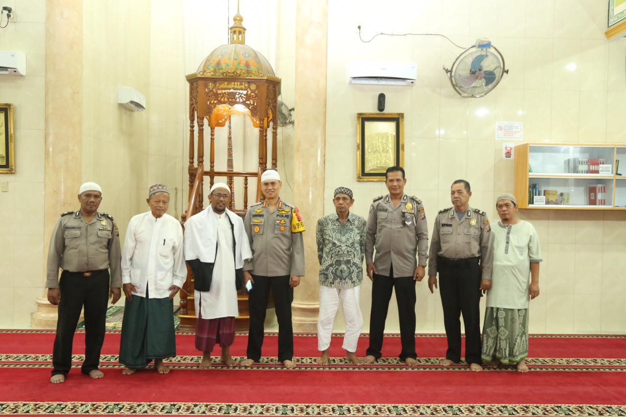 Kapolrestabes Medan ajak Jemaah Masjid Dermawan Medan Jangan Putuskan Silaturahim