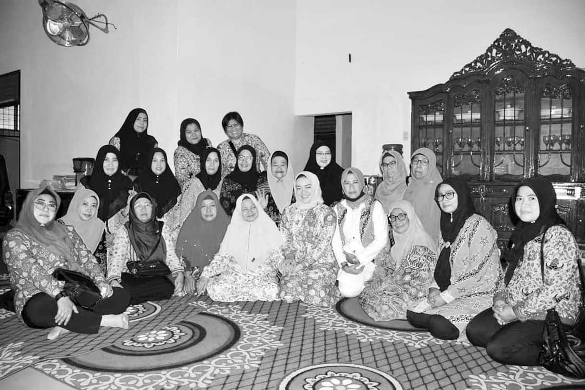 Ketua TP-PKK T Balai Kunjungi Istri Ketua DPRD