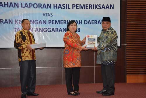 Bupati Langkat : Kedepan Kita Harus Berupaya Raih WTP, Langkat Kembali Terima Predikat WDP