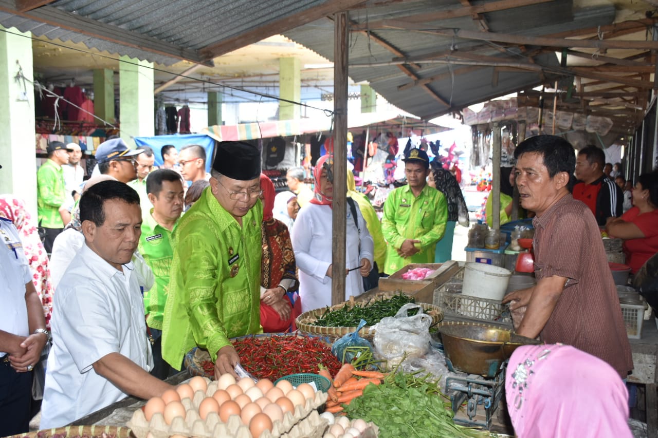 Pastikan Sembako Aman Jelang Hari Raya Idul Fitri, Pemkab Sergai Sidak Beberapa Pasar