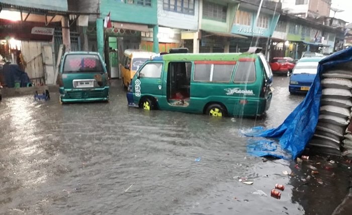Perawatan Drainase Kota Wisata Berastagi Buruk