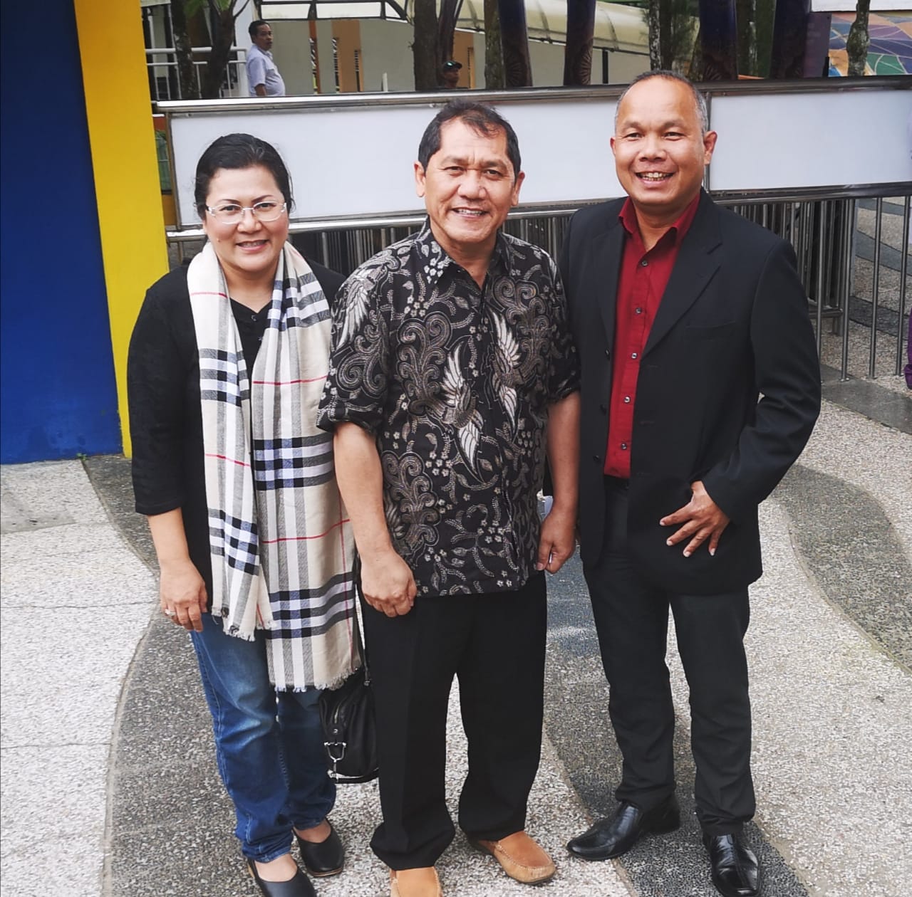 Bupati Berbaur Bersama Ribuan Masyarakat di Fundland Mikie Holiday