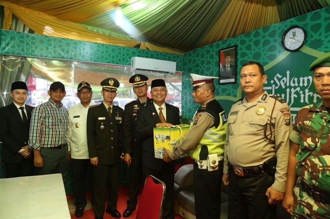 Kapolrestabes Medan Bersama Walikota Medan, Dandim 0201/BS Tinjau Pospam dan Stasiun Kereta Api