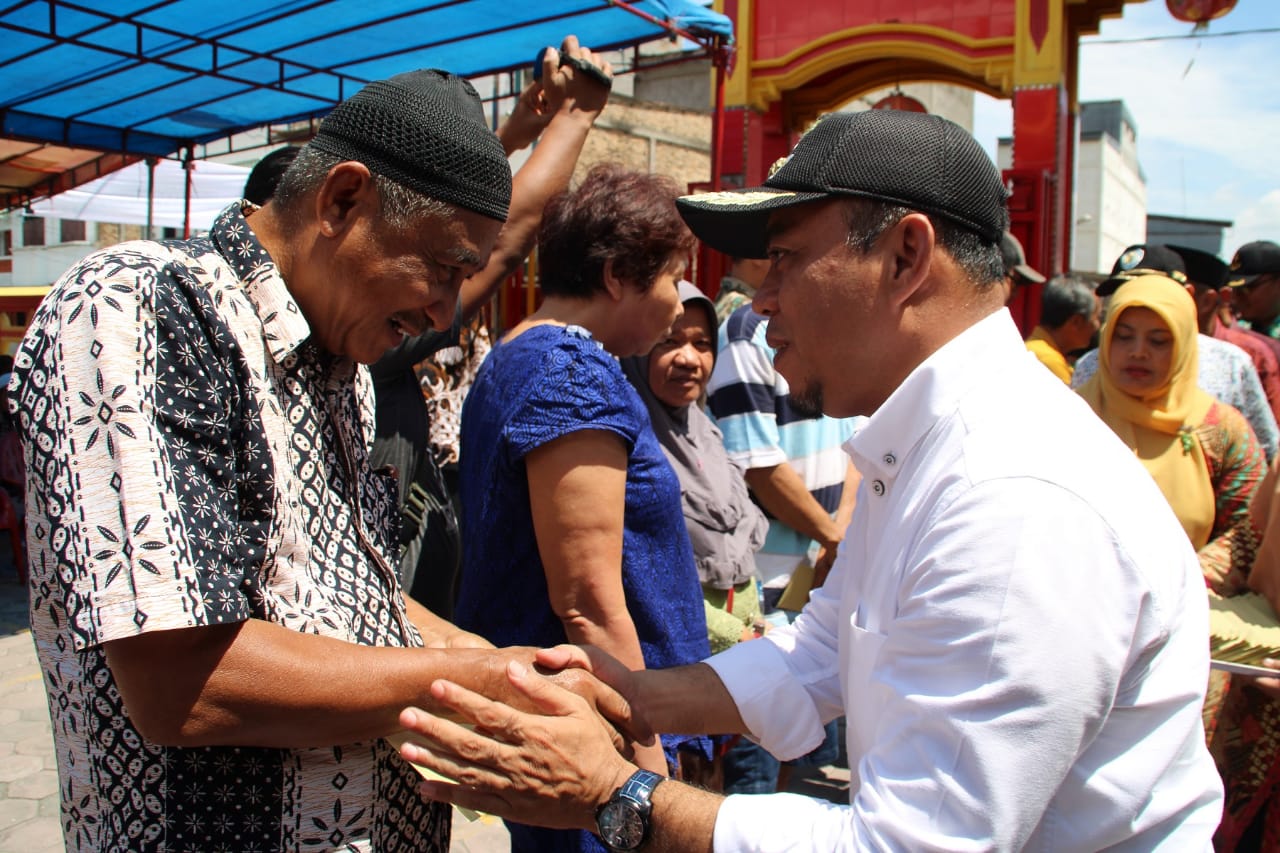 Plt. Bupati Labuhanbatu Salurkan Bantuan dan Permudah Semua Urusan Korban KebakaranÂ 