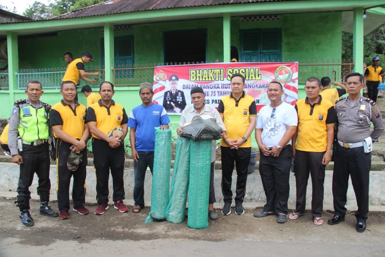 Sambut HUT Bhayangkara ke-73, Polres Padangsidimpuan Gelar Baksos