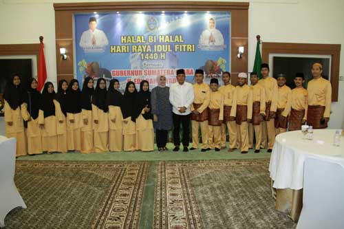 Gubernur Sumut Lepas Kafilah STQ Nasional XXV Pontianak, Minta Siapkan Doa dan Yasinan di Kabupaten/Kota