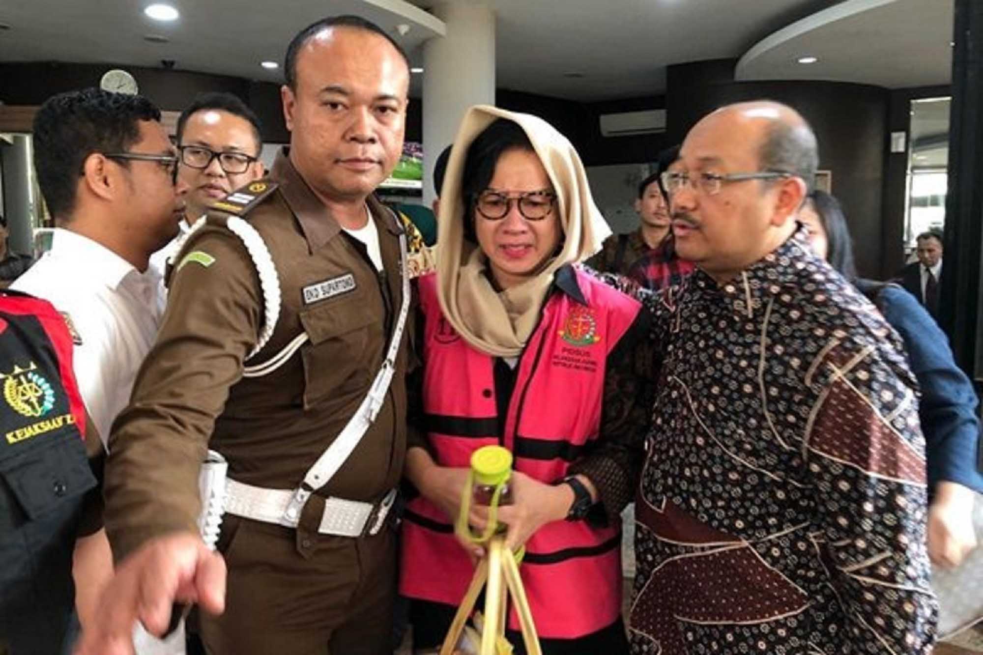 Eks Dirut Pertamina Karen Divonis 8 Tahun Penjara