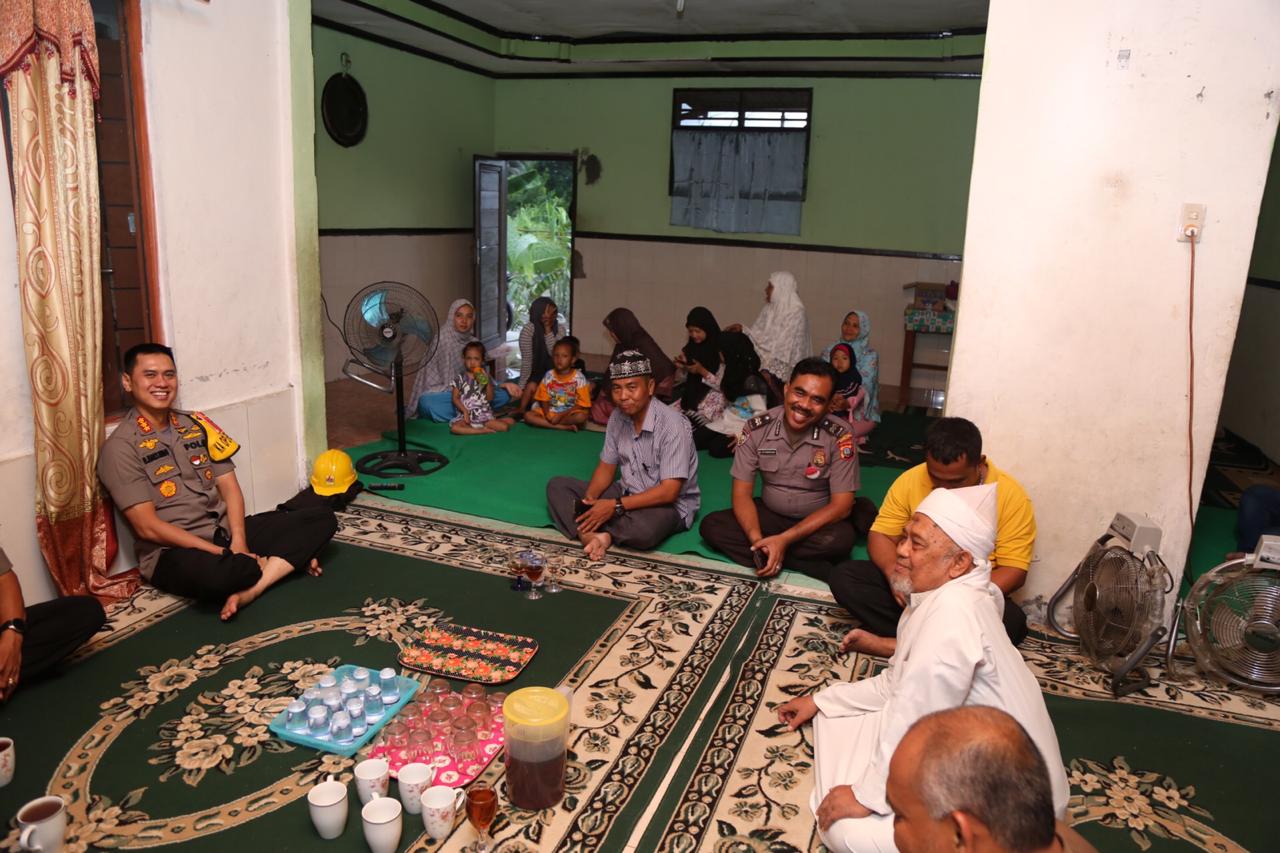 Jalin Silaturahim, Kapolrestabes Medan Anjangsana Kerumah Ustad Nazaruddin