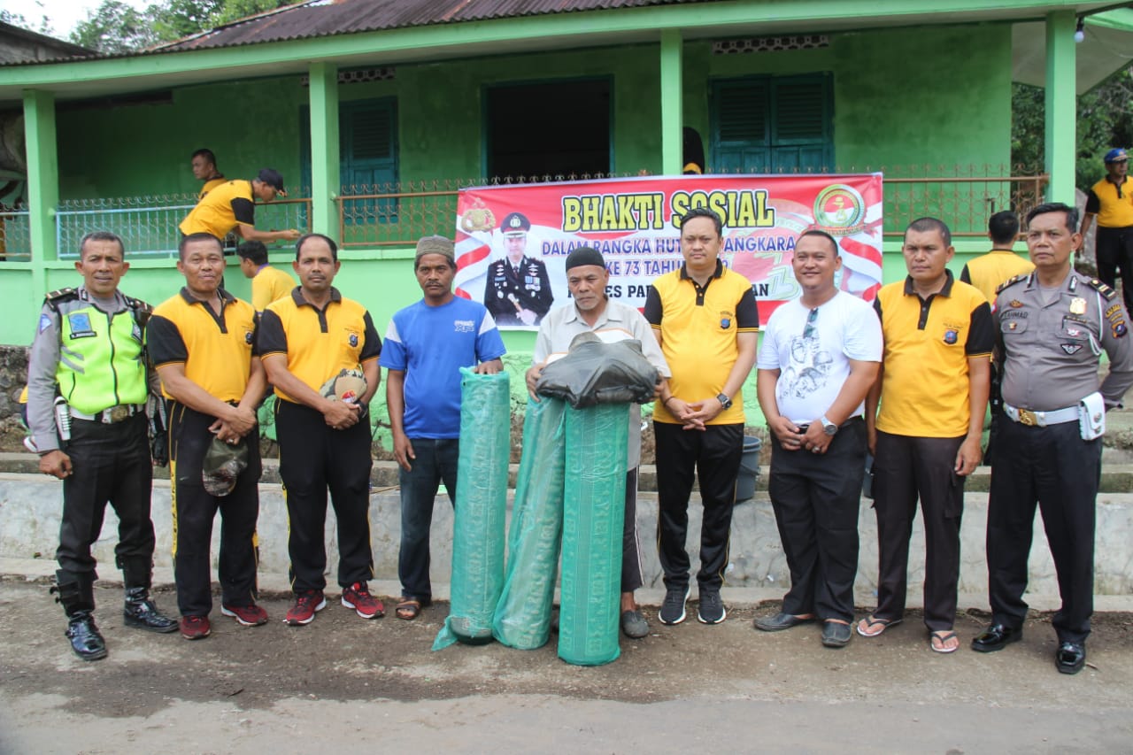 Sambut HUT Bhayangkara ke-73  Polres Padangsidimpuan Gelar Baksos