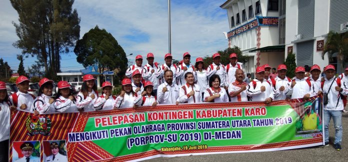 Bupati Terkelin Lepas Kontingen Karo ke Porprovsu 2019