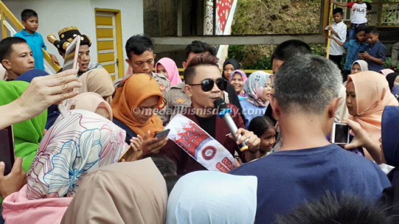 Pemkab Madina Gelar Hiburan Rakyat di Taman Raja Batu