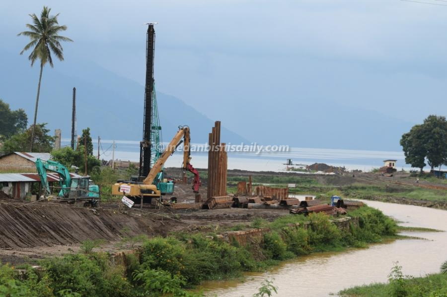 Bupati Samosir Minta Pekerjaan Pelebaran Terusan Tano Ponggol Dikebut