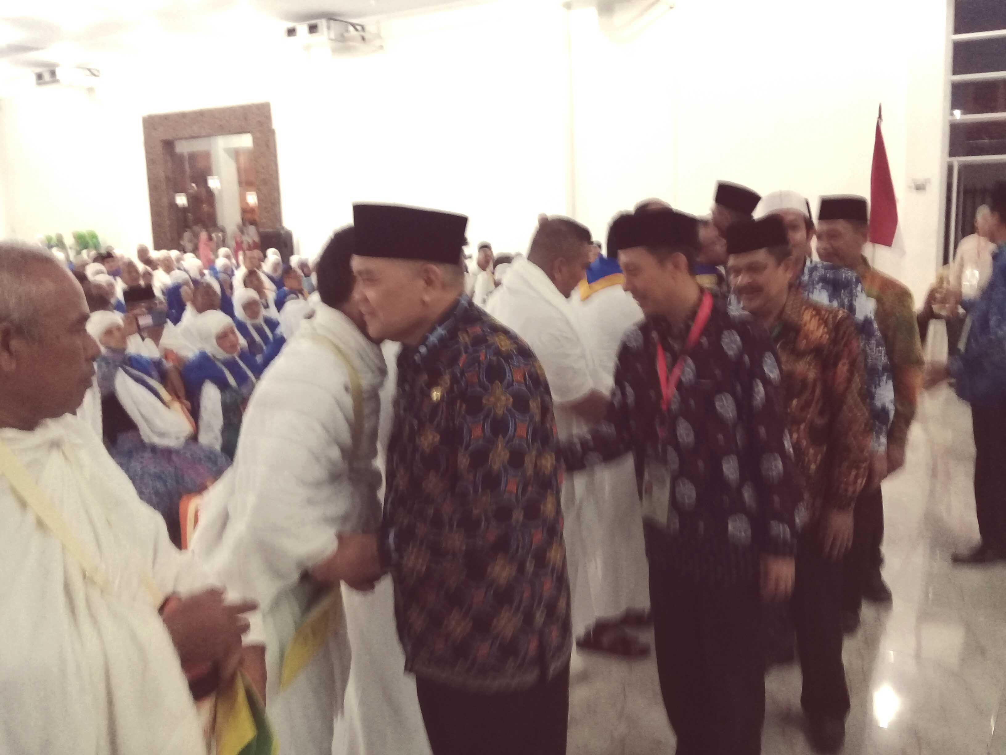 Lepas Calhaj Kloter 8, Tiga Pesan Pj Bupati Pakpak Bharat Asren Nasution
