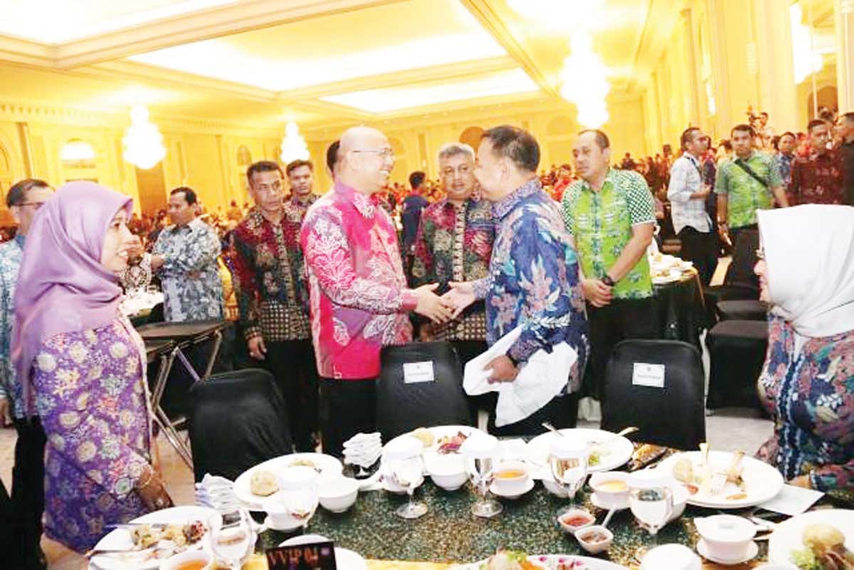 Batik Medan dan Tari Zapin Pesona Peserta Jamuan Makan APEKSI