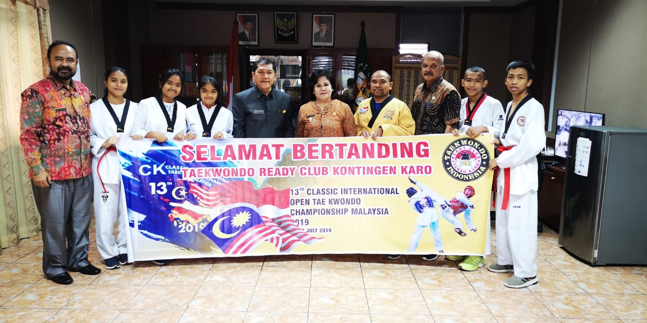 Bupati Karo  Terharu dan Memberikan Motivasi