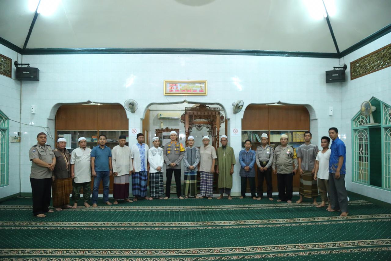 Kapolrestabes Medan : Sholat Subuh Untuk Ibadah dan Mendekatkan Diri Kepada Allah SWT