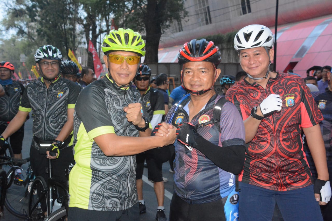 Kasdam I/BB Hadiri Lomba Sepeda Pleton dan Tour De Bhayangkara Polda Sumut