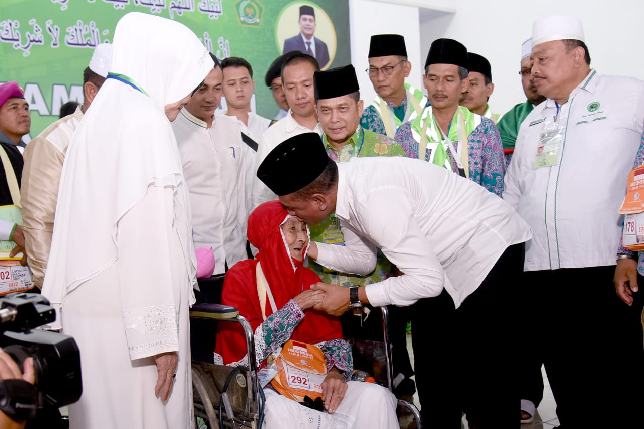 Lepas 393 Calhaj Kloter Pertama, Gubsu Berpesan 