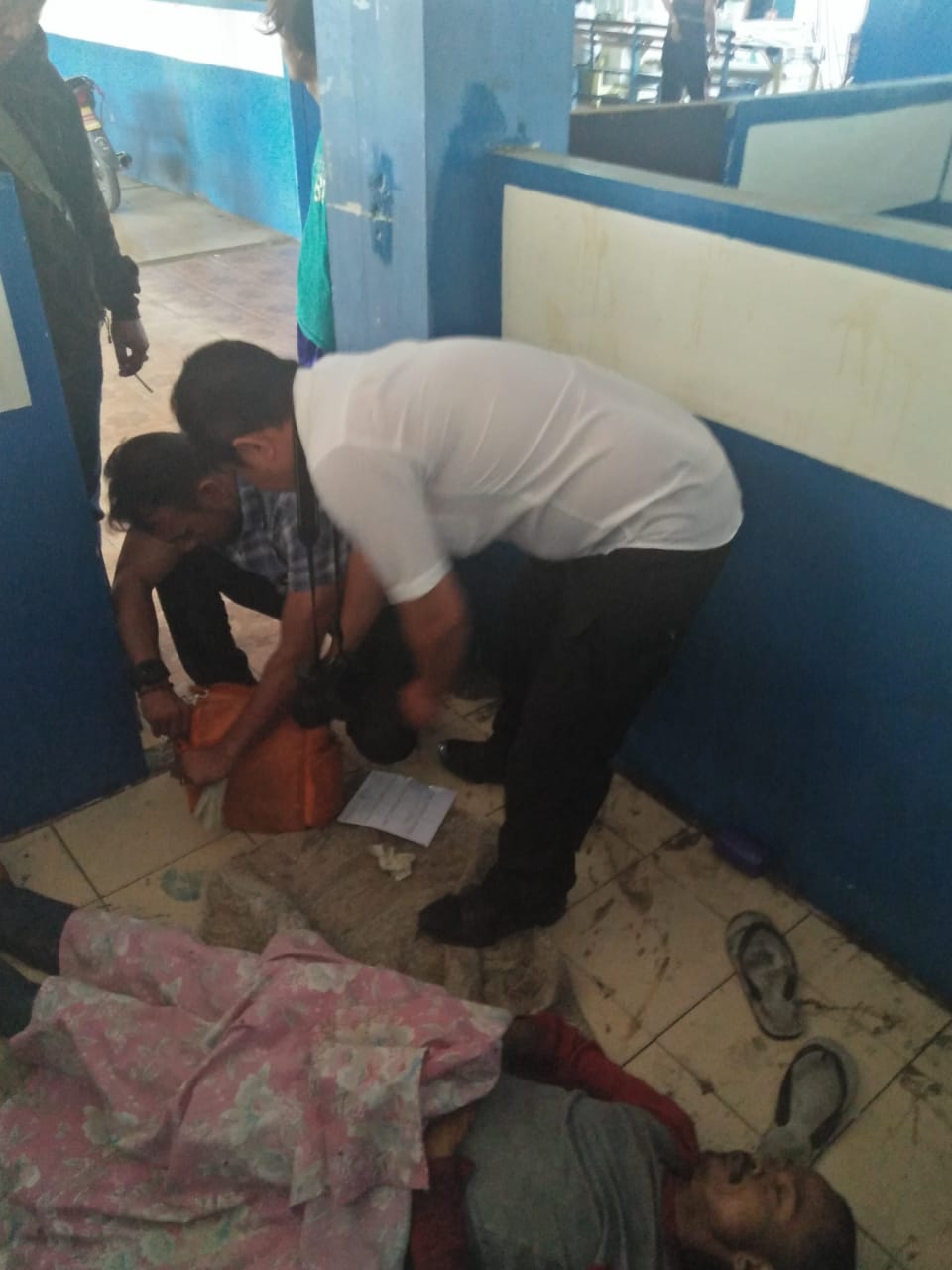 Mayat Pria Didalam Loket Bus Terminal Amplas Bernama Bostan Pardede