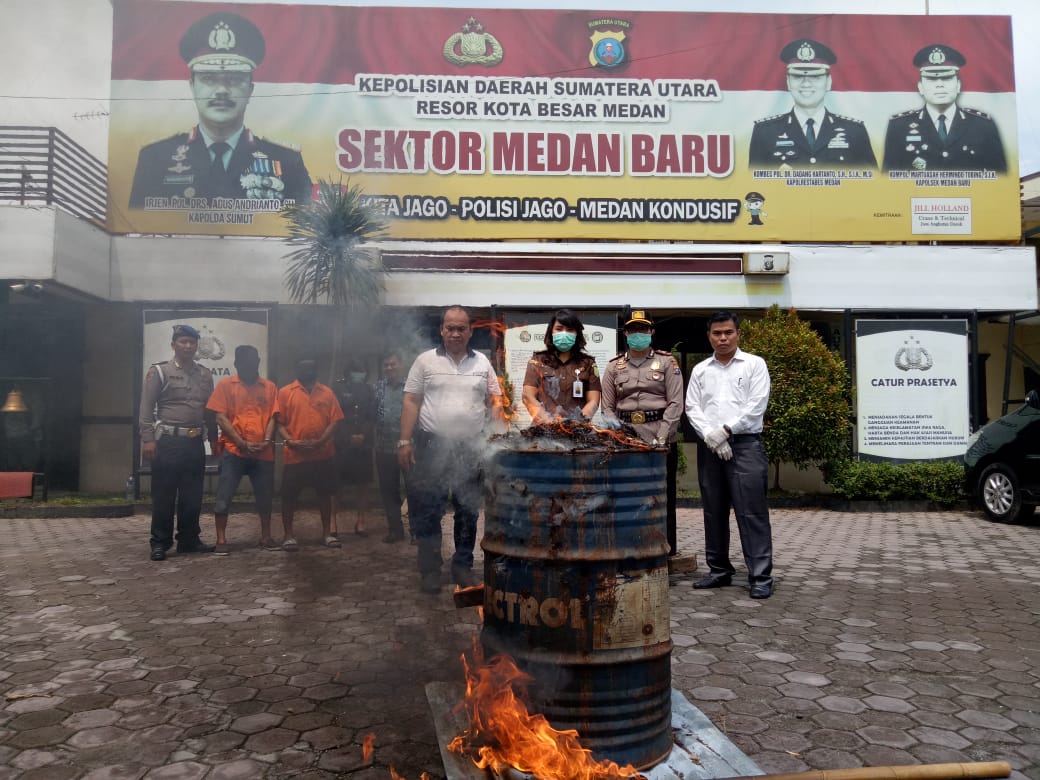 Polsek Medan Baru Musnahkan Barang BUkti Narkotika Jenis Ganja
