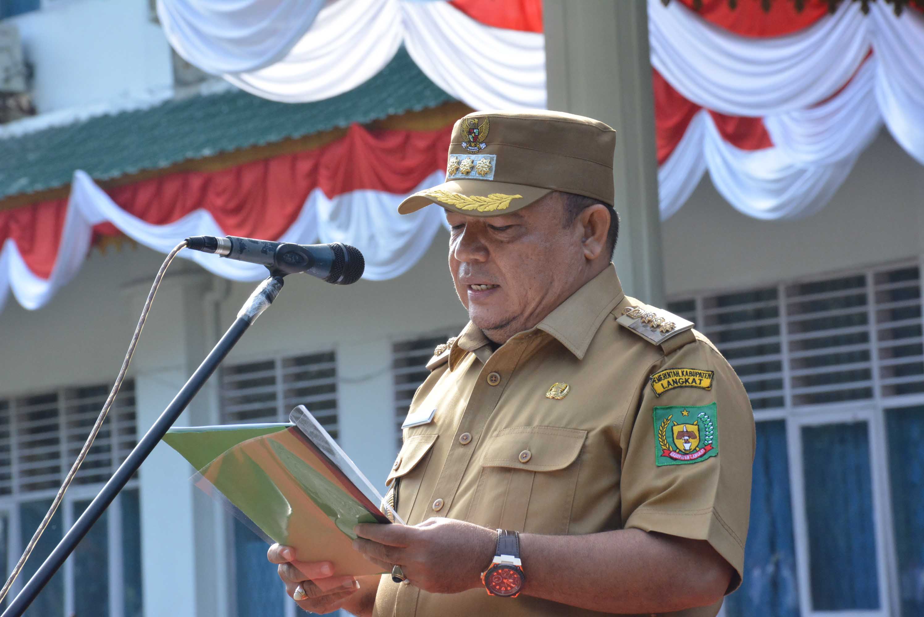 Bupati Langkat Intruksikan KTR dan Pemasangan Bendera Merah Putih