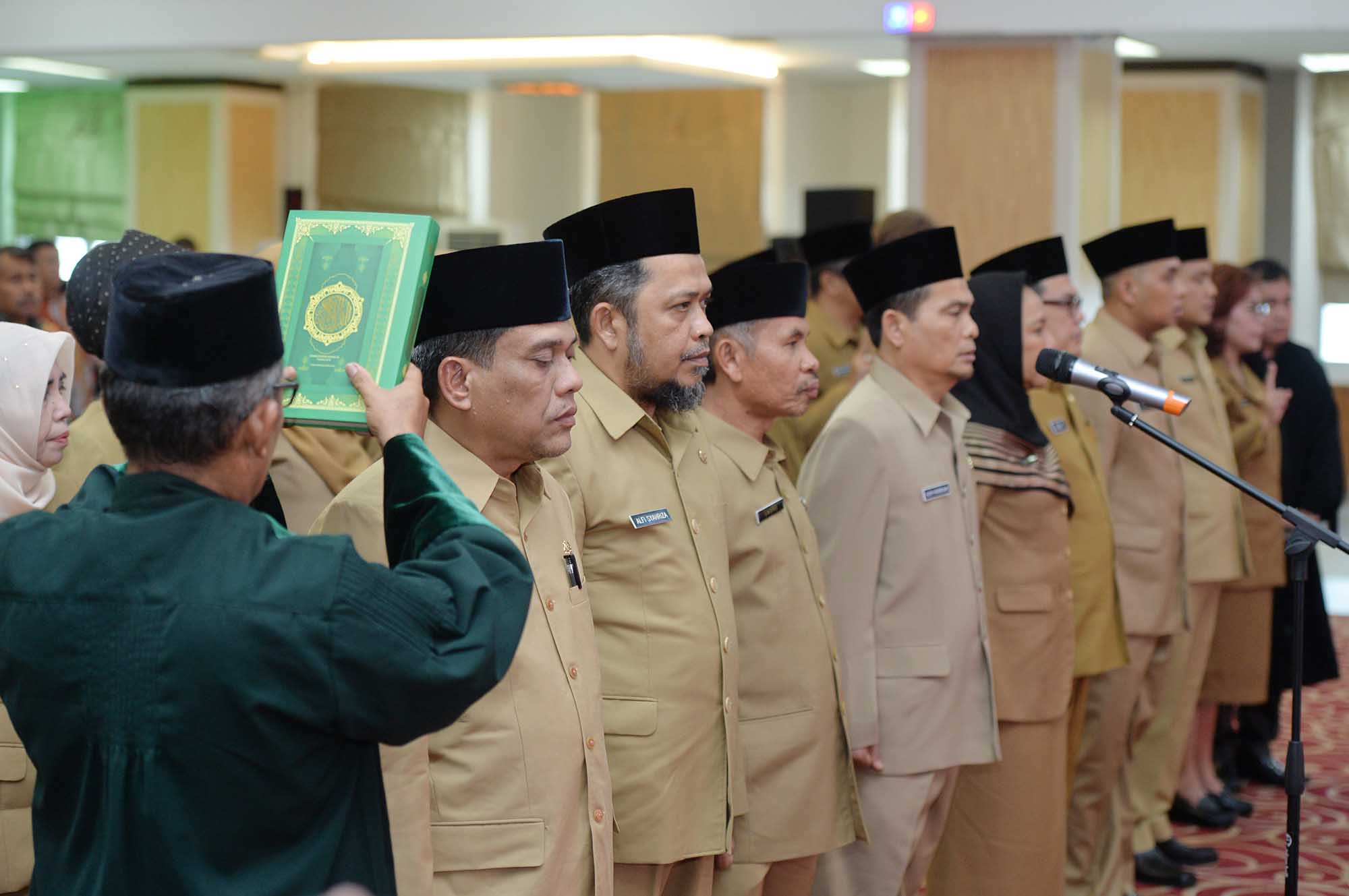 Edy Rahmayadi Lantik 9 Pejabat Eselon II, Ini Nama-namanya