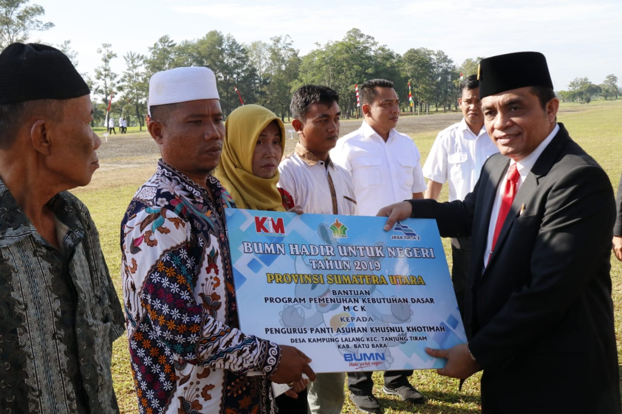 Program BHUN, PTPN IV bersama PT KIM (Persero) dan Perum Jasa Tirta I, Penuhi Kebutuhan Dasar Masyarakat